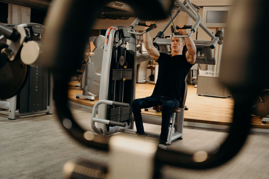 Entrenamiento en máquina de fuerza